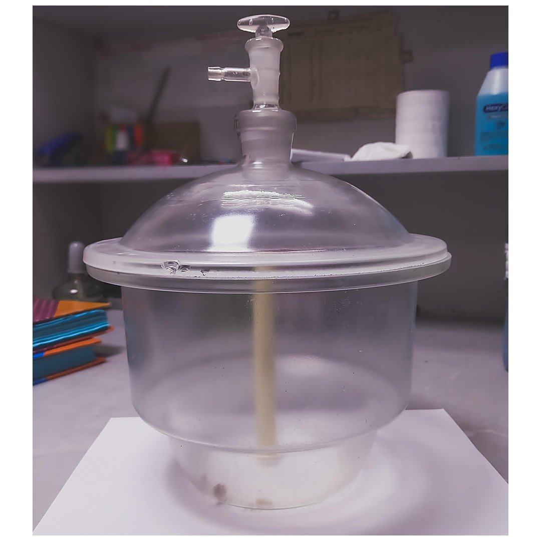 Vacuum Dessicators