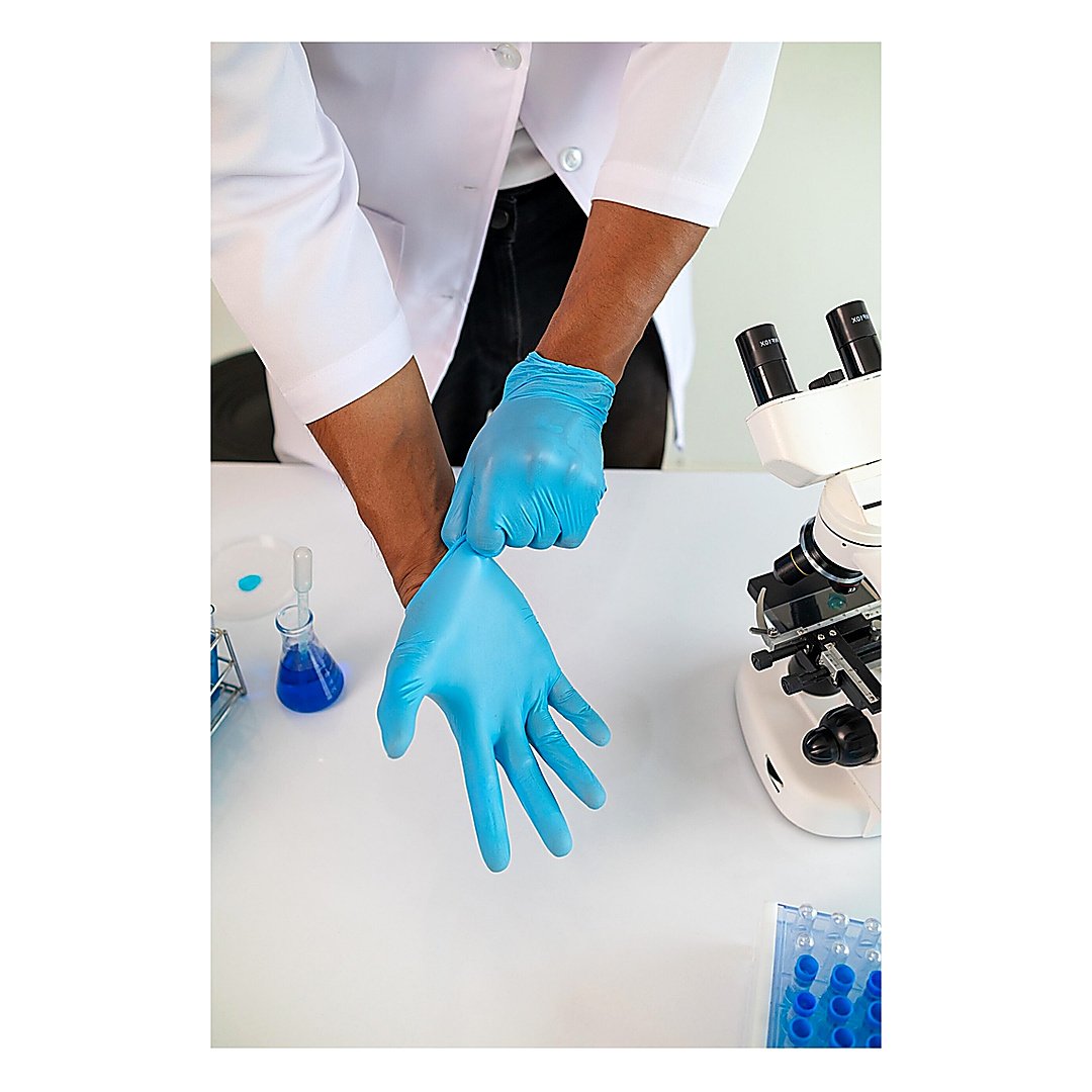 Nitrile Gloves